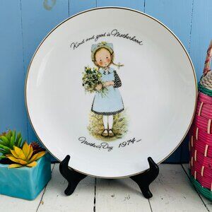 Vintage 1970s Holly Hobbie Mother's Day Gift Plate, Collectible Plate